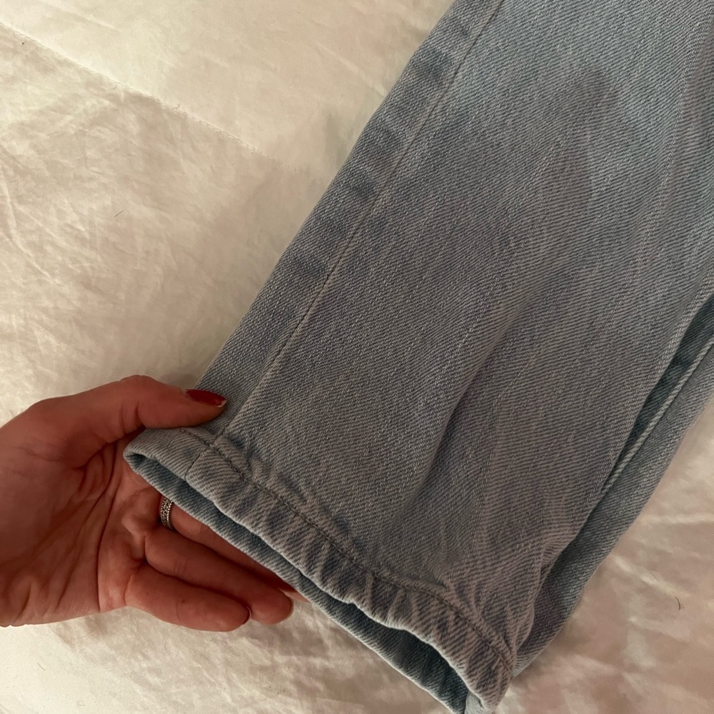 Light Wash Ripped Jeans - Picture 3 of 6